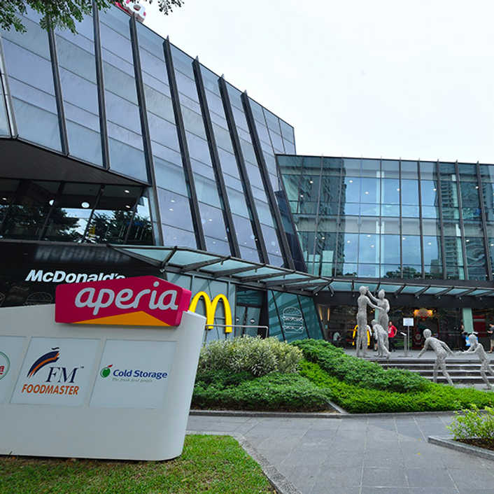 Aperia Mall Shopping Mall