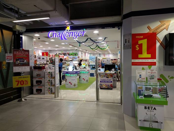 Challenger Mobile at Bedok Mall