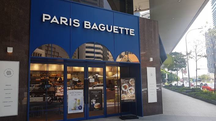 PARIS BAGUETTE Cafe at Bugis Junction