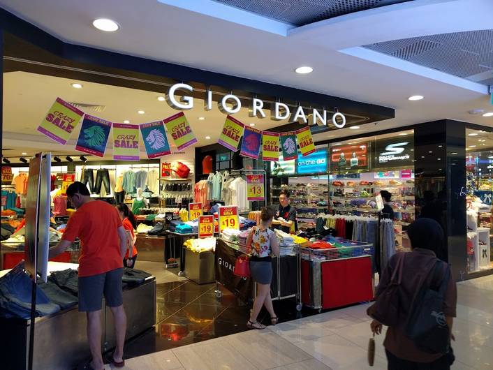 Giordano at Causeway Point