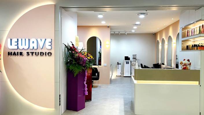 LEWAVE Hair Studio at Century Square