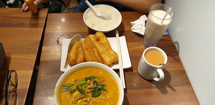 Mr You Tiao at Century Square