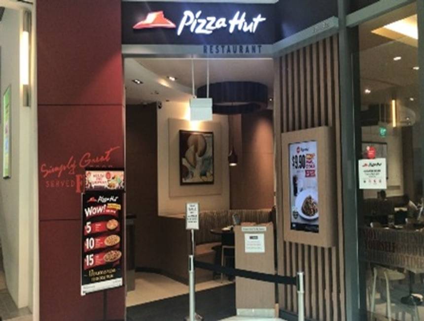 Pizza Hut at City Square Mall