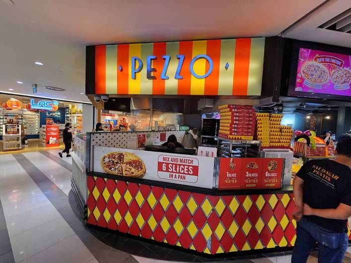 PEZZO at Compass One