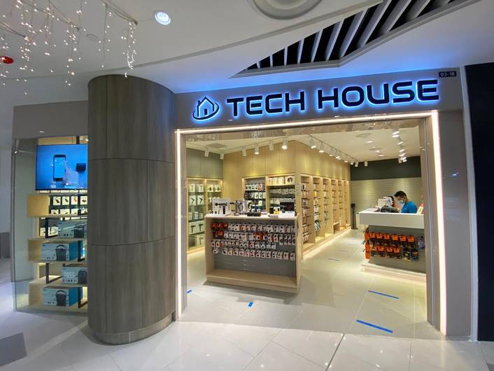 Tech House at Compass One