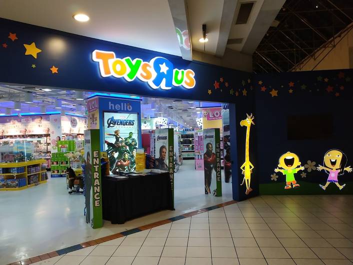 Toys”R”Us at Forum The Shopping Mall