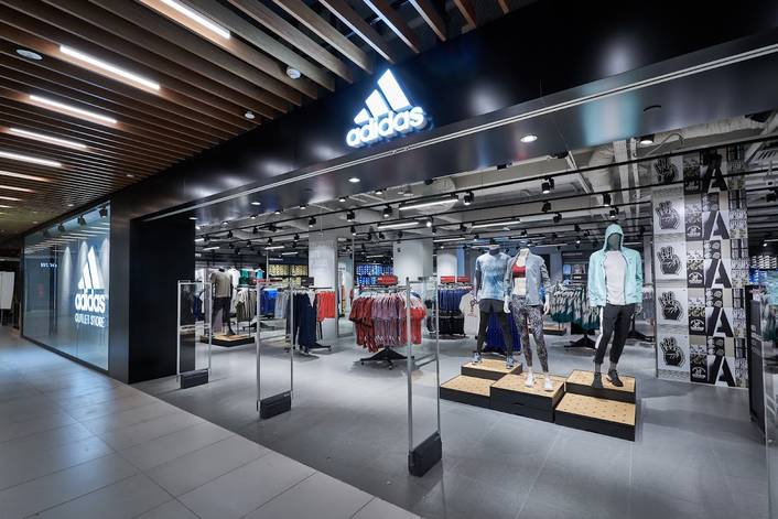 Adidas Outlet at IMM