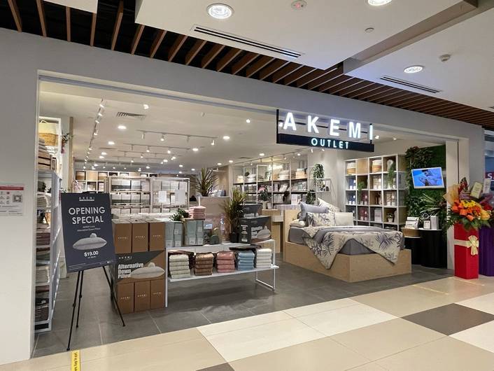 Akemi Outlet at IMM