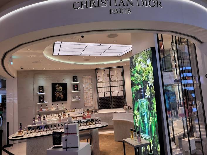 La Collection Privée Christian Dior  at ION Orchard