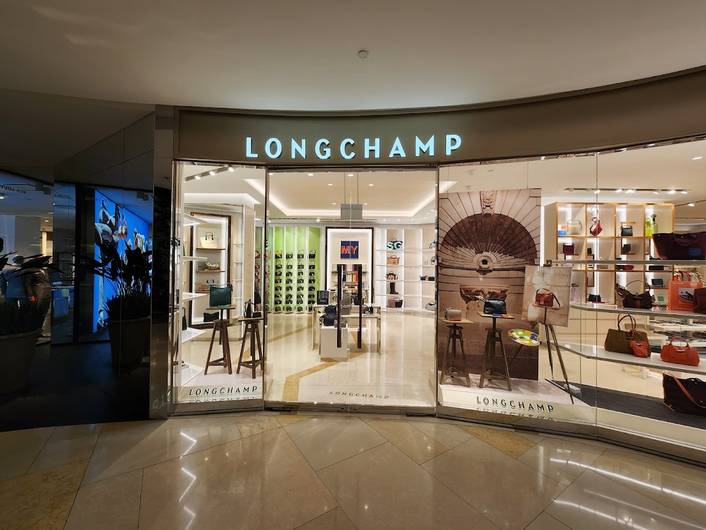 Longchamp at ION Orchard