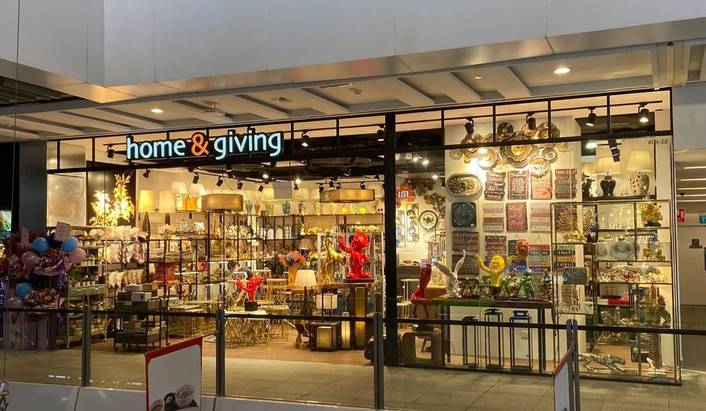 Home & Giving at Jem