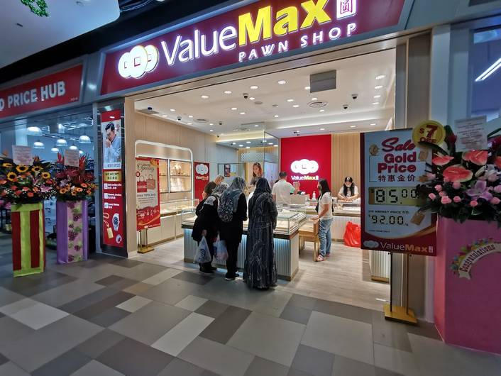 Value Max Pawnshop at Junction 9
