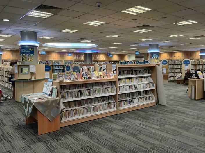 Choa Chu Kang Public Library at Lot One