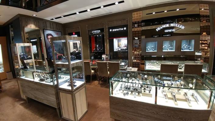 Sincere Fine Watches at Ngee Ann City