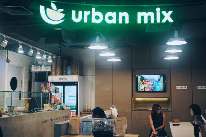 Urban Mix at One Raffles Place