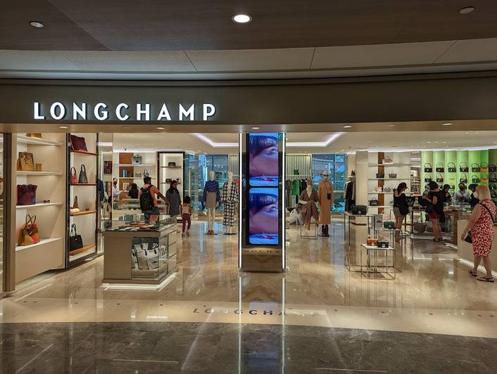 Longchamp at Paragon