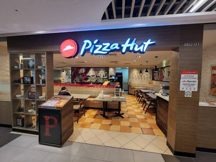 Pizza Hut at Plaza Singapura
