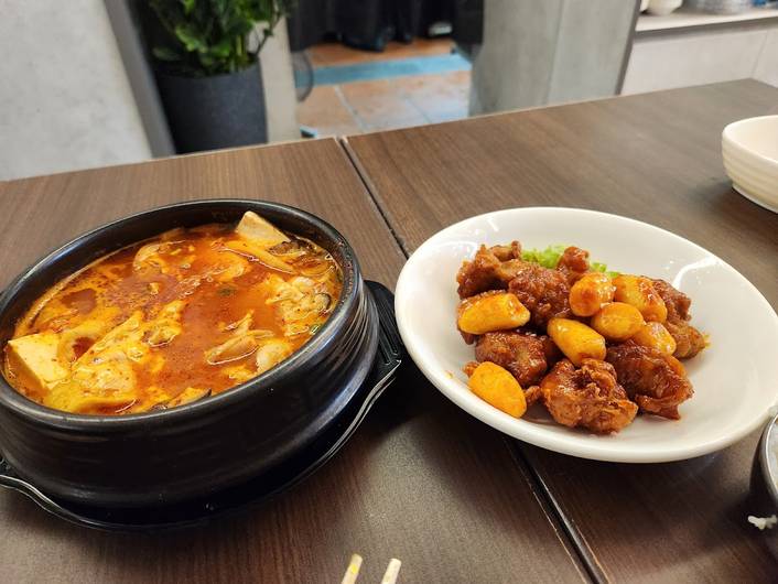Pocha! Korean Street Dining at Plaza Singapura