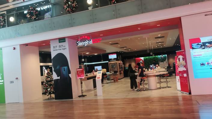 Singtel Exclusive Retailer at Plaza Singapura