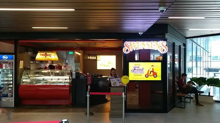Swensen's at Singpost Centre