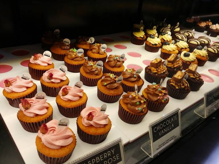 Twelve Cupcakes at Singpost Centre