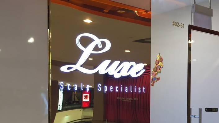 LUXE SCALP SPECIALIST at Square 2