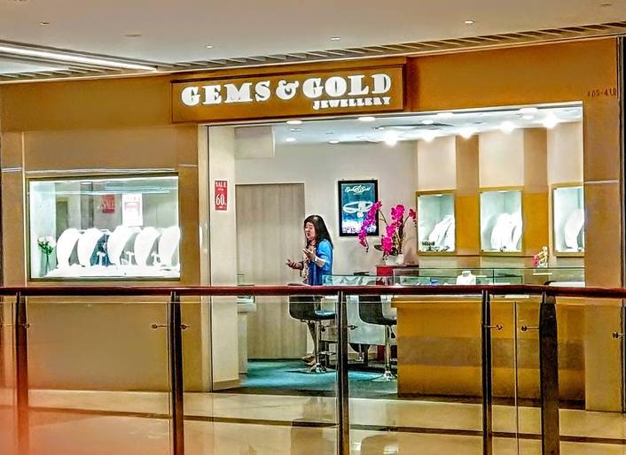 Gems & Gold Jewellery at Suntec City