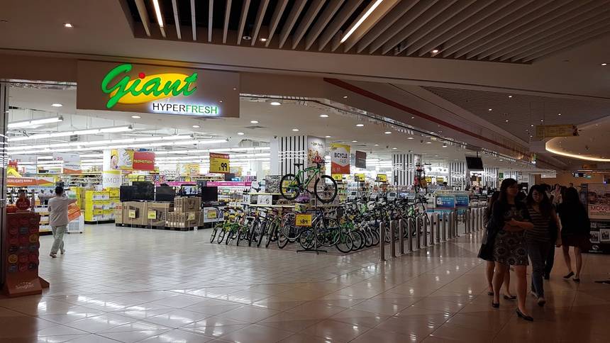 Giant Hypermarket at Suntec City