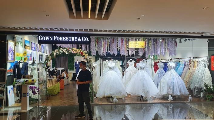 Gown Forestry & Co. at Suntec City