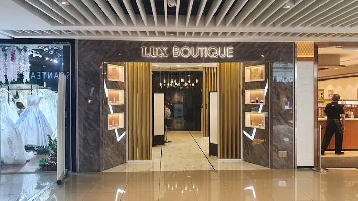 Lux Boutique at Suntec City