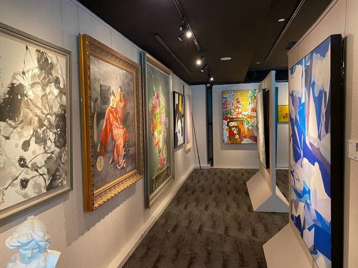 Prestige Art Gallery at Suntec City