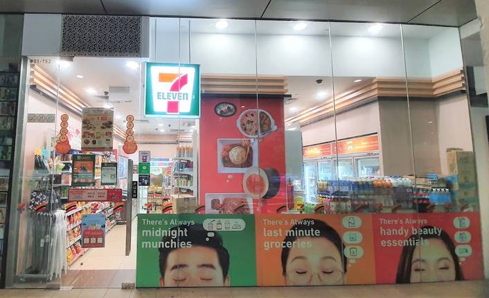 7-Eleven at Tiong Bahru Plaza