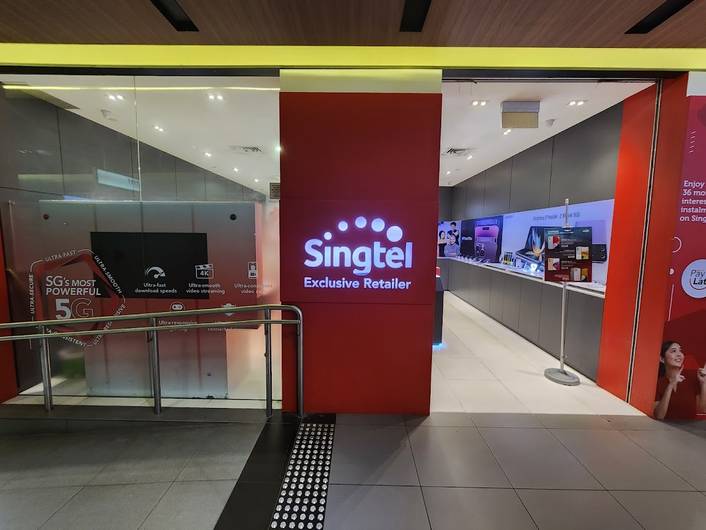 Singtel Exclusive Retailer at Tiong Bahru Plaza