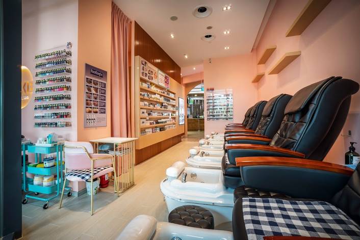 Pixie Nail Spa at Waterway Point
