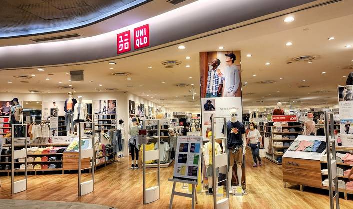 Uniqlo at Waterway Point