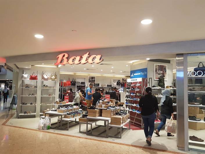 Bata at West Mall