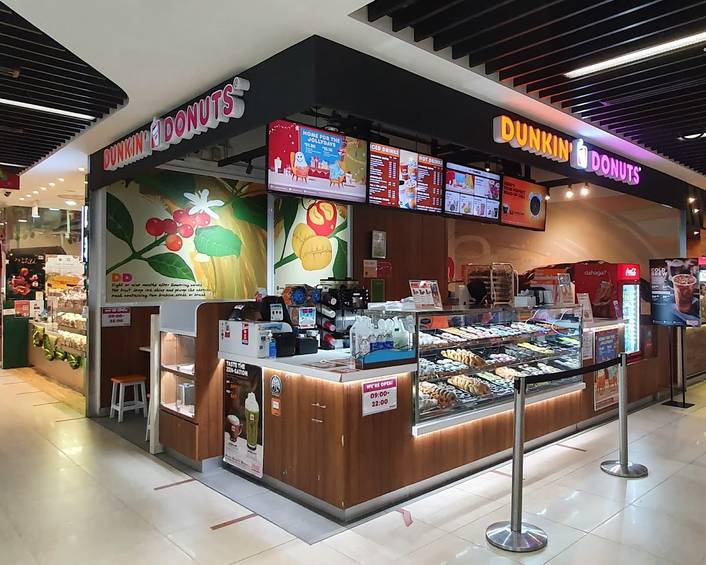 Dunkin’ Donuts at West Mall