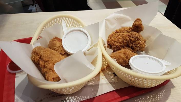 KFC at West Mall