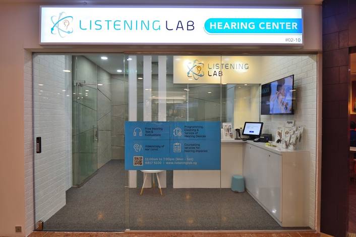 Listening Lab at West Mall