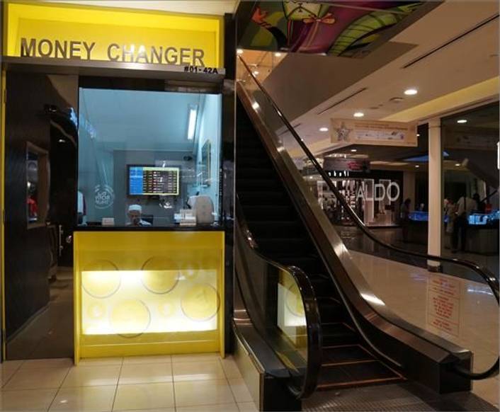 19 Exchange (Money Changer) at Bugis Junction