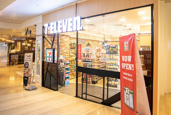 7-ELEVEN at Capitol Singapore