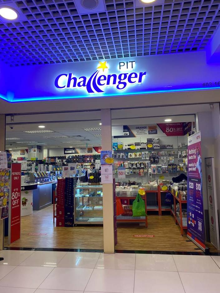 Challenger PIT at Heartland Mall Kovan