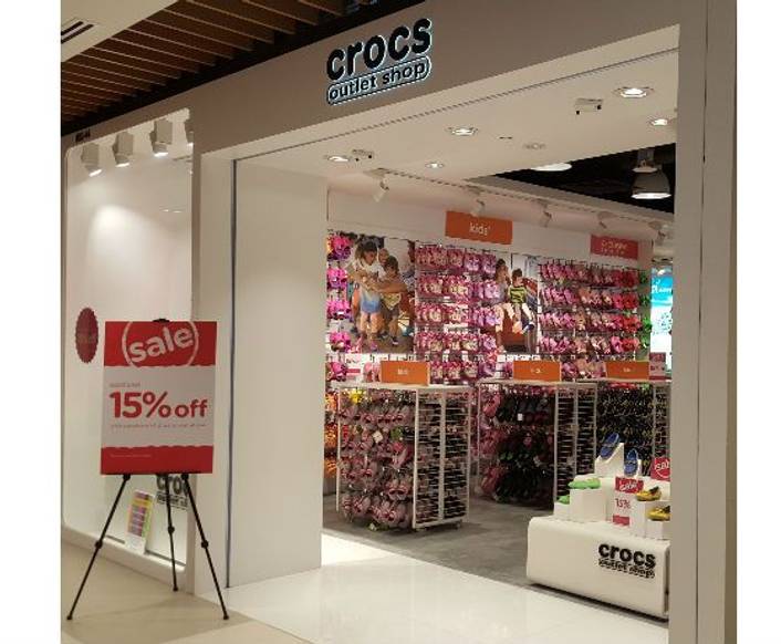 Crocs Outlet Shop at IMM