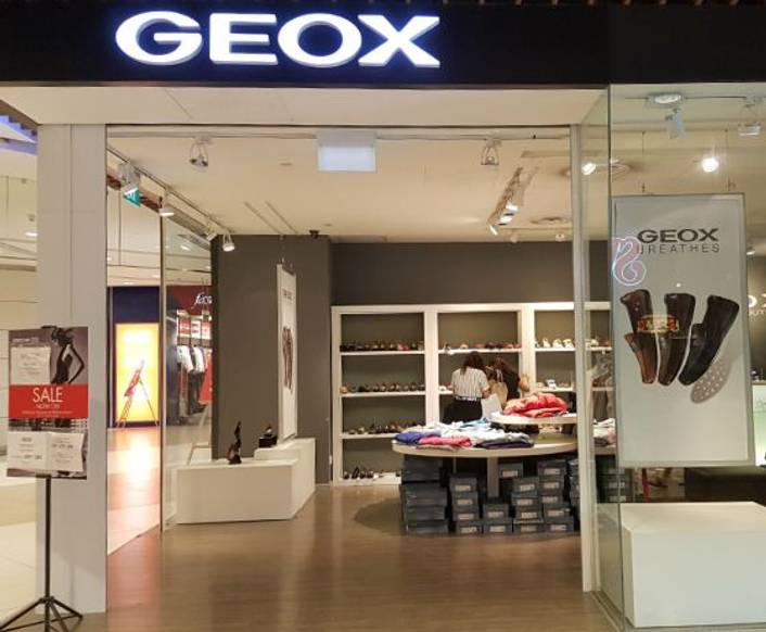 GEOX Outlet at IMM