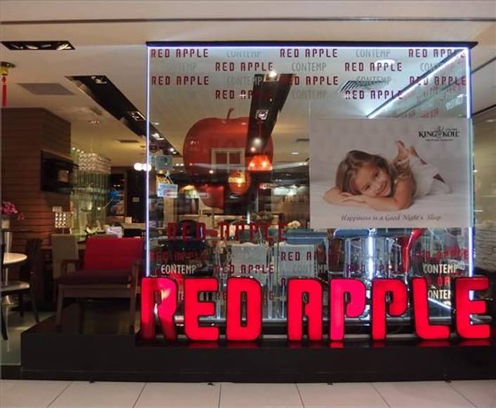 Red Apple at IMM