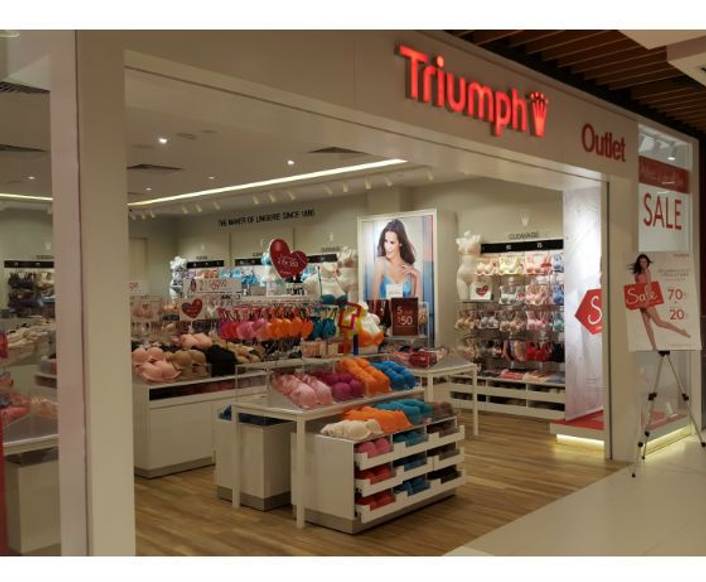 Triumph Outlet at IMM