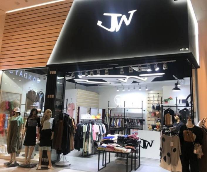 JW Fashion at JCube