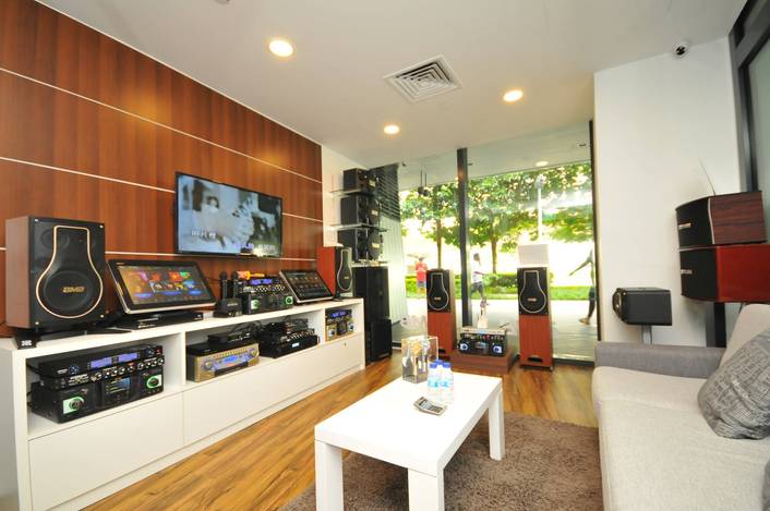 Teo Heng KTV Studio at Junction 10