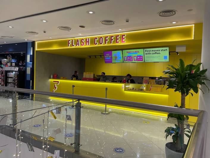 Flash Coffee at Lot One