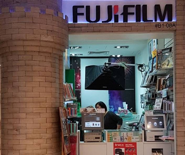 Fujifilm (Mach Photo) at Lot One